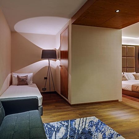 Hotel Euphoria Bengaluru Zewnętrze zdjęcie