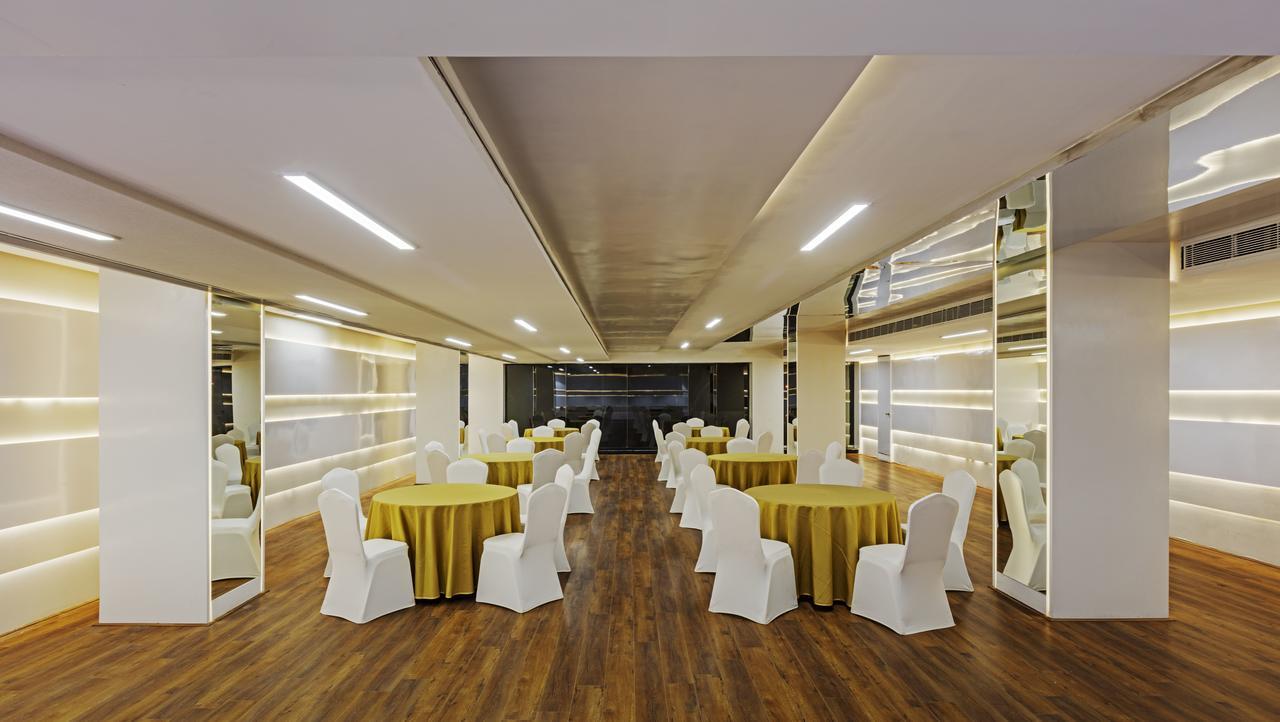 Hotel Euphoria Bengaluru Zewnętrze zdjęcie