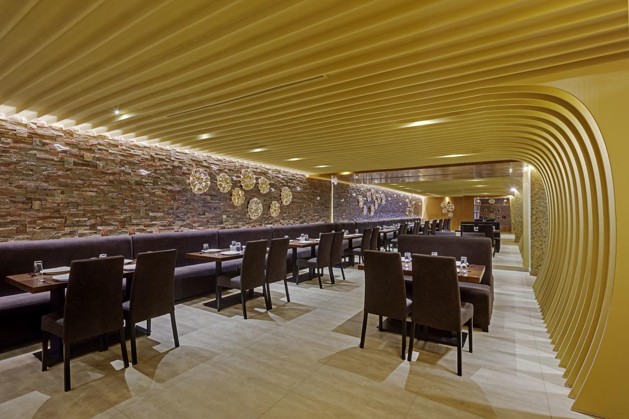 Hotel Euphoria Bengaluru Zewnętrze zdjęcie
